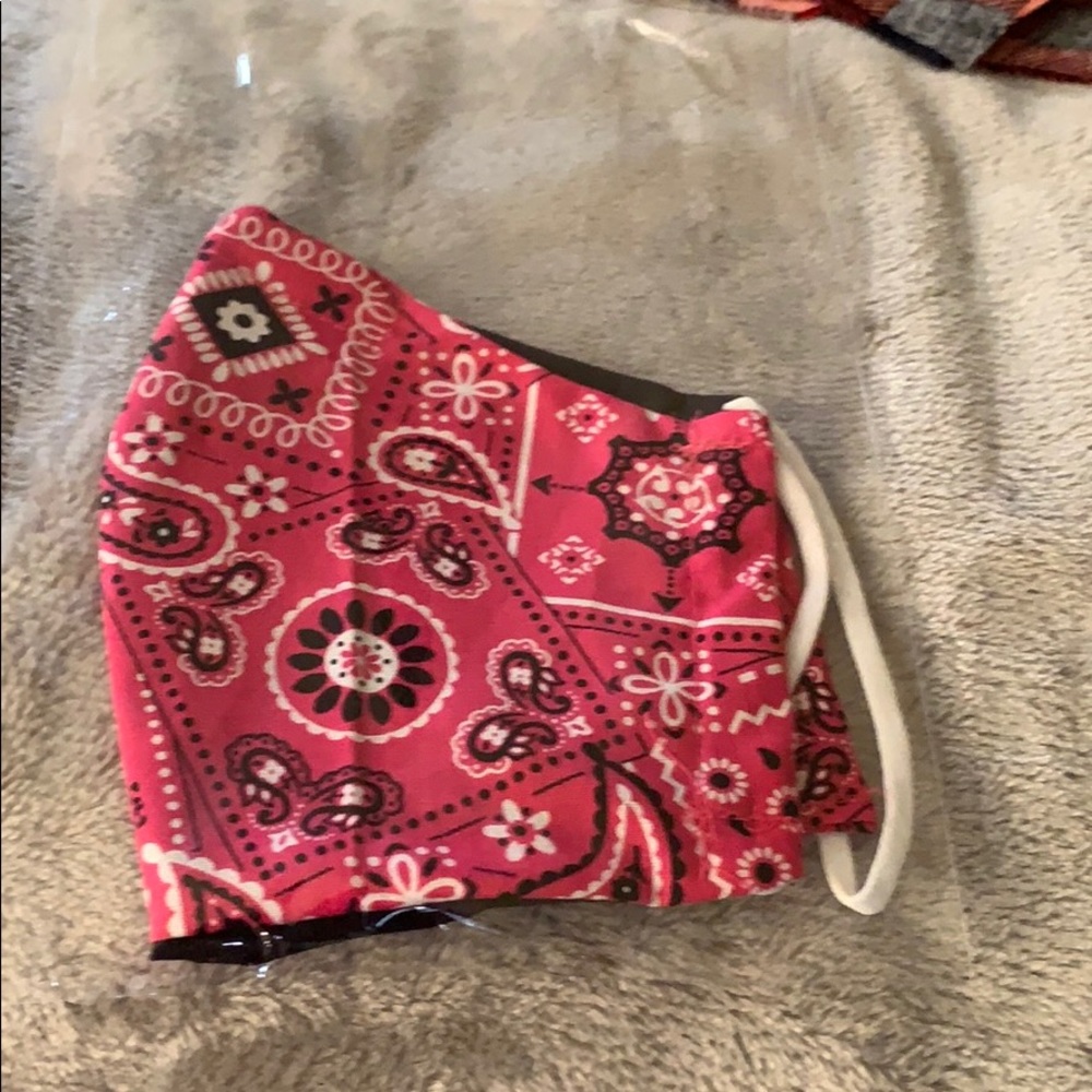 Handmade face mask